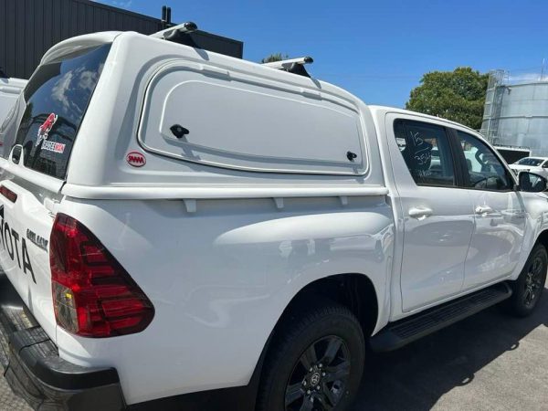 Toyota Hilux Sr Tradesman Canopy (6)